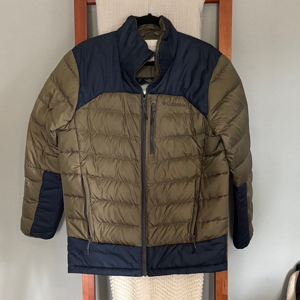 Columbia Men's Two-Tone Puffer Jacket